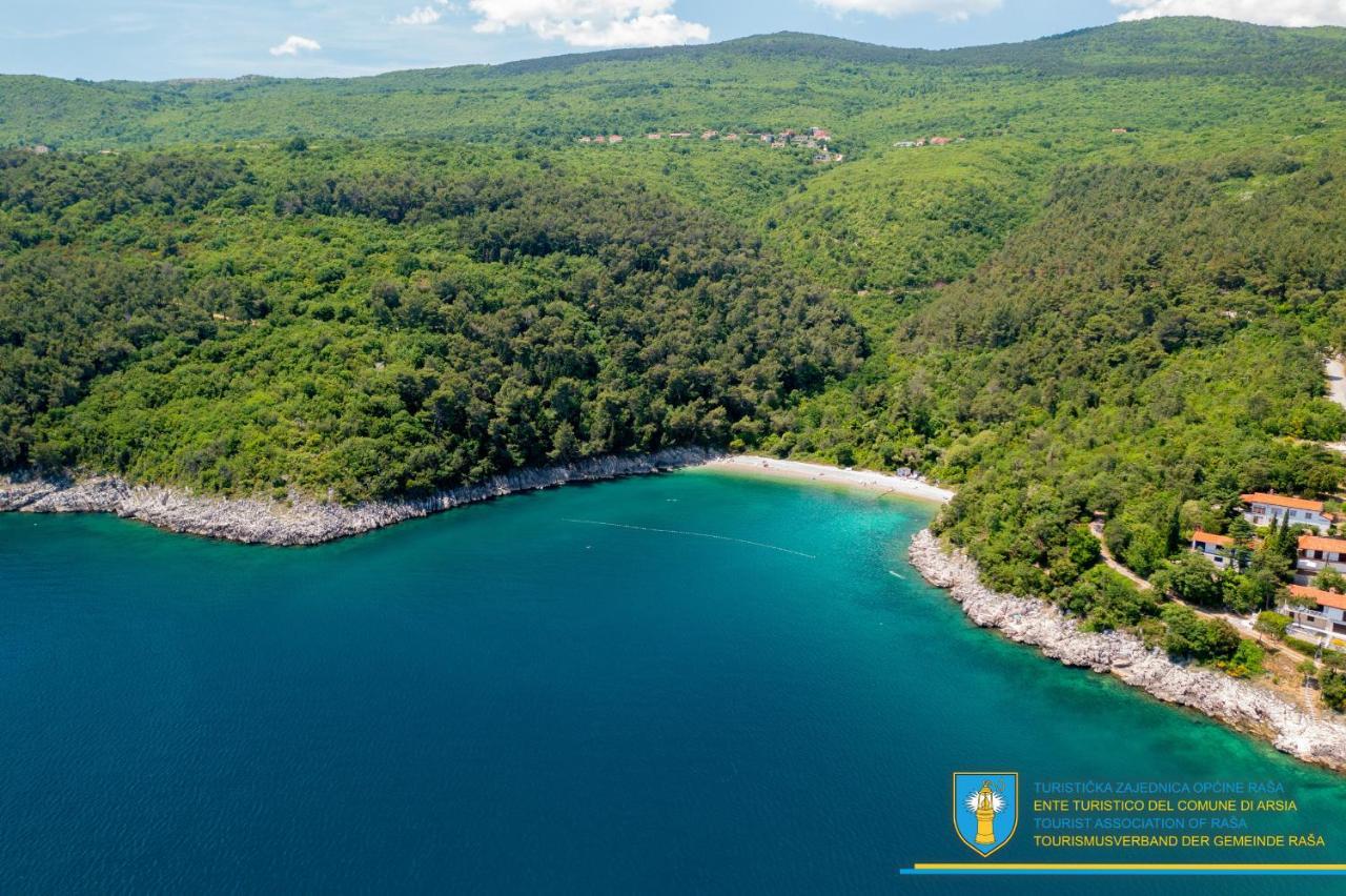 Yourcroatiaholiday - Villa With 6 Rooms Drenje  Extérieur photo
