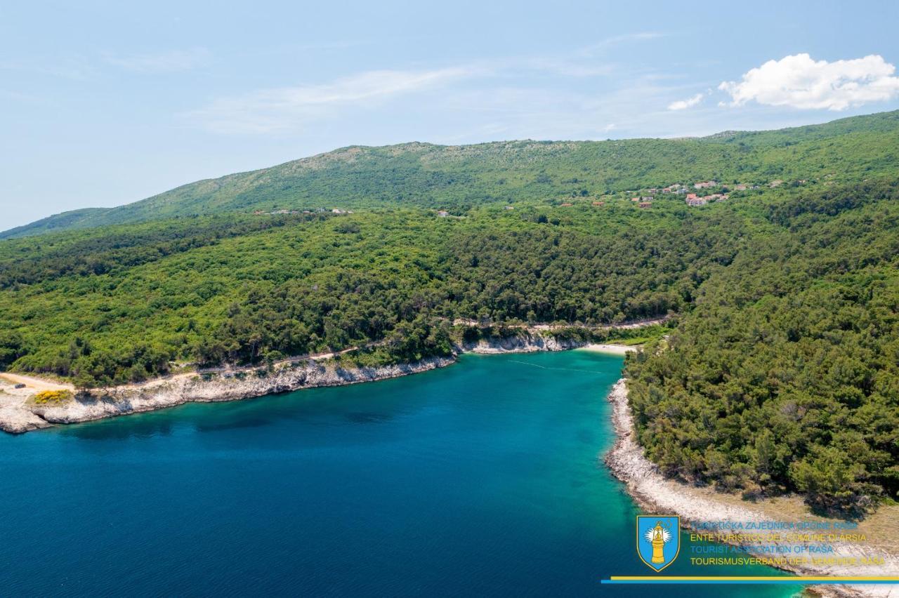 Yourcroatiaholiday - Villa With 6 Rooms Drenje  Extérieur photo